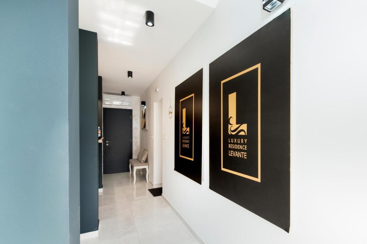 Luxury Residence Levante Ровинь Экстерьер фото
